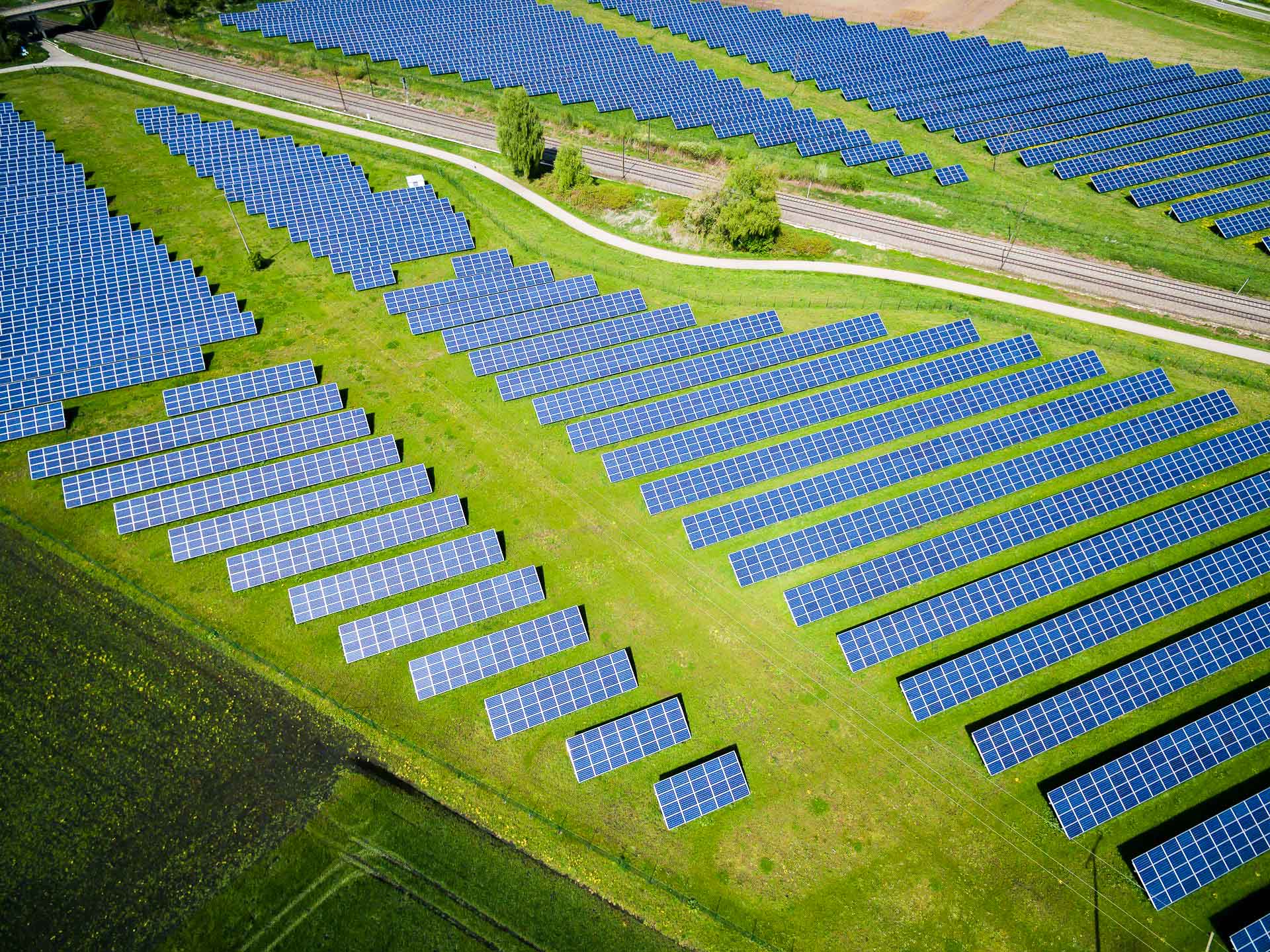 Modern teknolojide gümüşün kullanım alanları, gümüşün kullanım alanları, teknoloji ve gümüş, solar panellerde gümüşün kullanımı, nanoteknoloji ve gümüş, Silvalli Gümüş