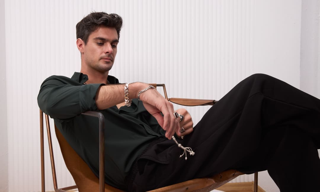 Silvalli Gümüş, erkek gümüş bileklik, gümüş bileklik modelleri, farklı kalınlık ve ağırlıklardaki gümüş bileklik çeşitleri, güvenli online ödeme ve hızlı kargo ayrıcalığı ile.